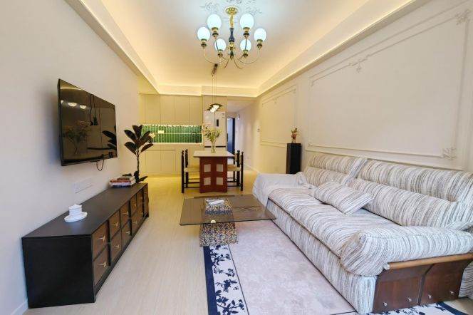 Modern & Spacious 1 br near HuaShan Greean. L10/11 JiaoTong University St.