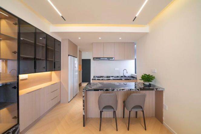 charming elegant 1br 1lr on M Fuxing rd