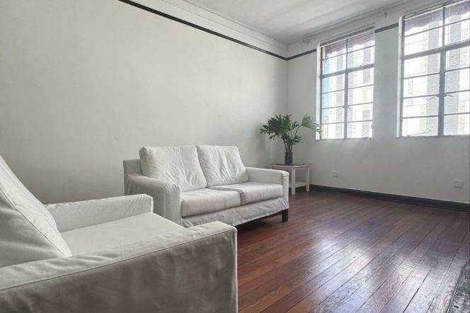 Good lighting 1br with cloakroom near Xintiandi/IAPM