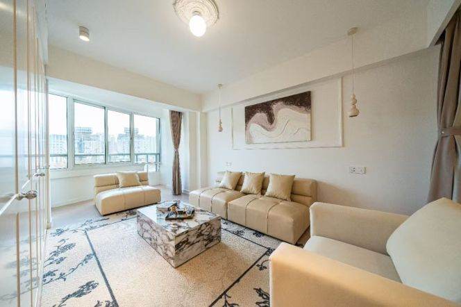 Xuhui Sky Terrace Luxury/Maoming building 200sqm Private Terrace /Full Smart Home is Unbeatable