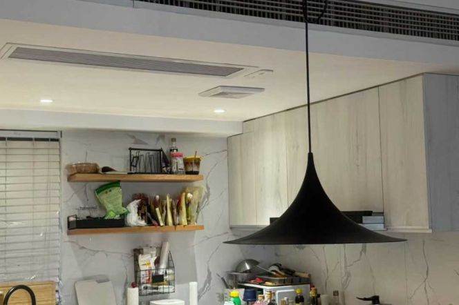 Modern 2BR Elevator Apt on Yanping Rd/Jing'an Temple