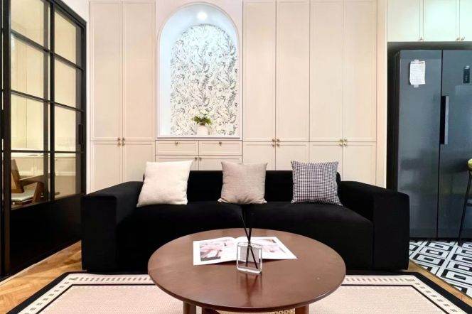  Modern 1+1br lanehouse nr South Shaanxi Rd   L1/10/12