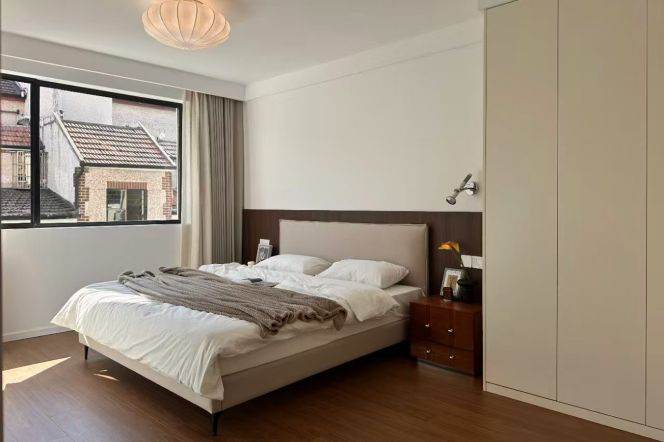 Modern 2br near West Nanjing Rd M2/12/13