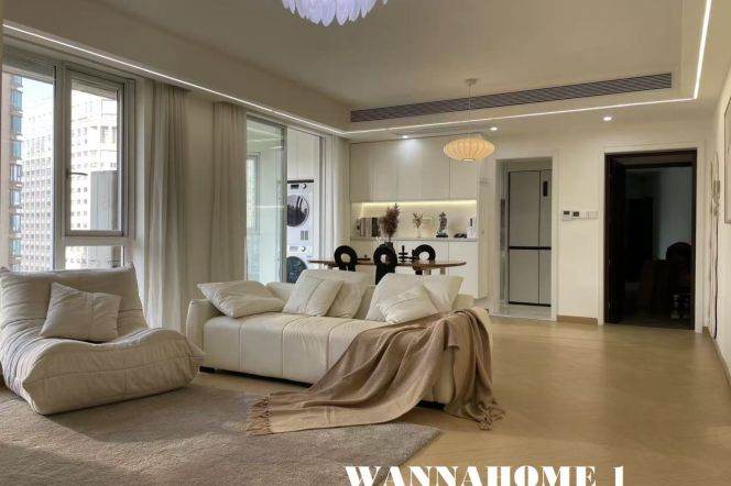 Awesome View+Big Balcony+Spacious&Bright&Modern 3Bdrs 2Baths/W Nanjing Rd CBD+Top Compound