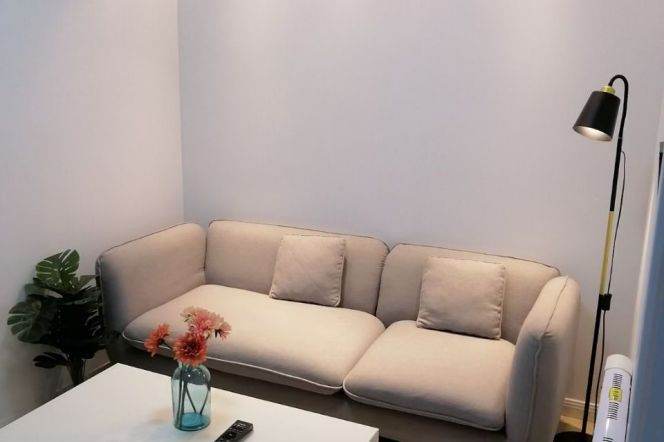 jiaotong university station one bedroom