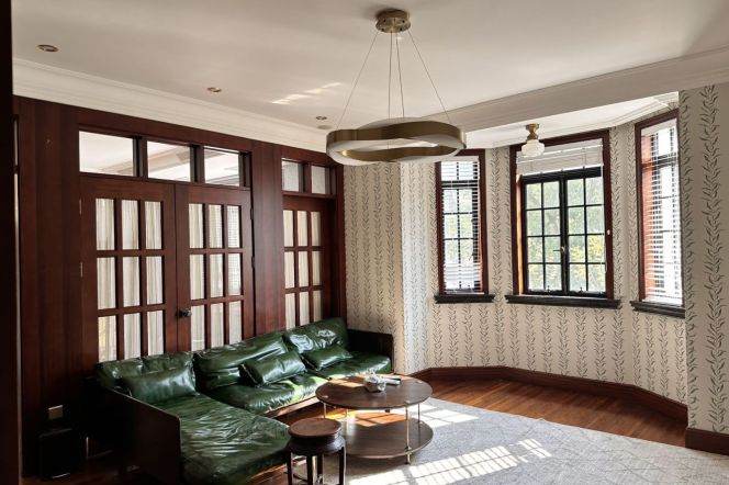 Spacious 2brs&2baths with good lighting near Jiaotong University