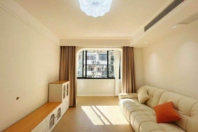 zhongshan park 1BR/living room@L2/3/4