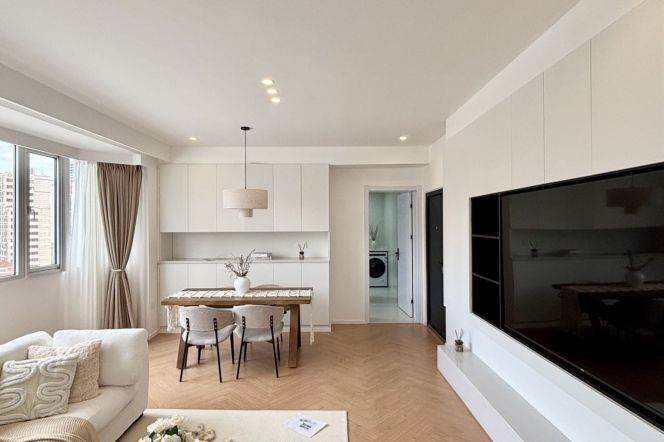 1Bdrs Apt/Spacious&Modern /L1/12/13 Hanzhong Rd/Qufu Rd/Good Price&View