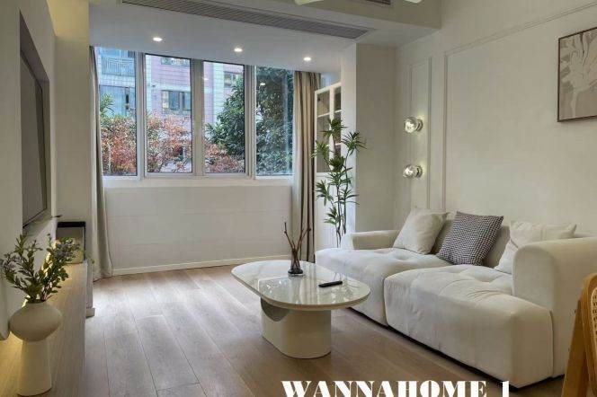 Modern&Spacious 1Bdr 1Bath Apt+L2/11 Jiangsu Rd+Nice View+2F Walk Up