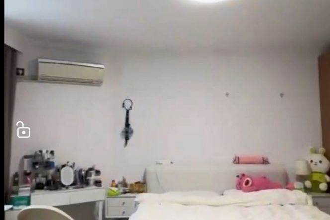 jiaotong university station one bedroom