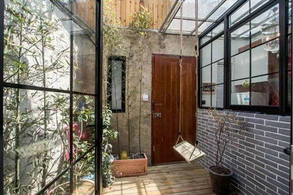 Bright 1Br with Yard @L9/12 Jiashan rd station