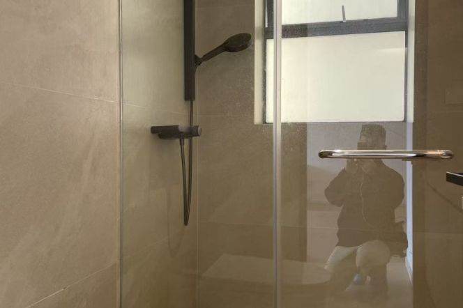 Modern&Spacious&Bright 2Bdrs 2Baths Apt+Nice Compound+L7/13 Changshou Rd+Awesome View