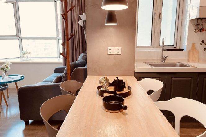 1br, 80sq, floor heating , SubwayL1,4 SH indoor stadium ,Key，10.5k