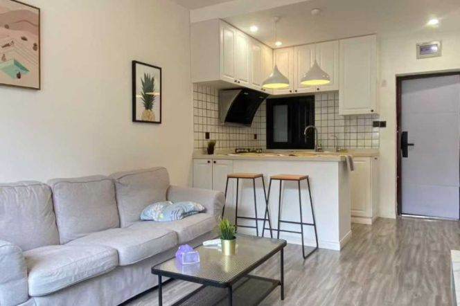 SH library 1BR/big living room@L10