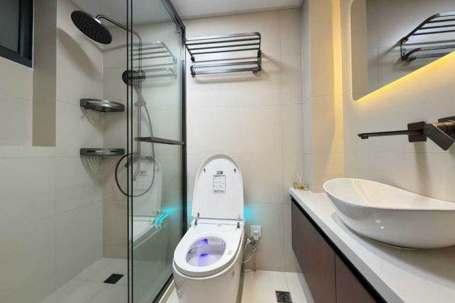 jiangsu rd 1BR/big yard@L2/11