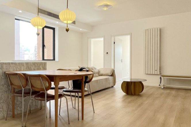 Awesome View+Spacious&Modern&Bright 2Bdrs-Facing-South 1Bath Apt+Large Closet+L14 Wu Ding Rd