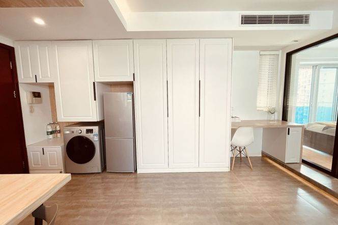 1br, 80sq, floor heating , SubwayL1,4 SH indoor stadium ,Key，10.5k