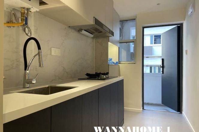 Spacious&Bright&New 1Bdr 1Bath Apt+L10/11 Jiaotong Uni.+Large Closet+4F Walk Up