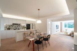 3Br,2bt-@jiangsu station,big living room-heating,balcony,open kitchen