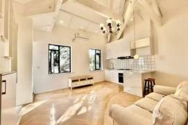 1 br unique old house &high ceiling &outdoor/changshu rd 12K