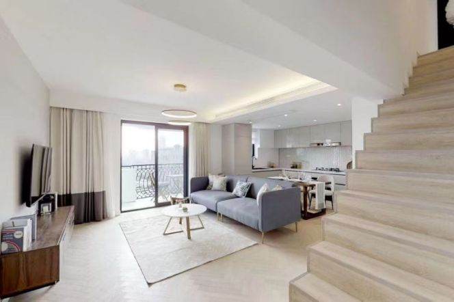 modern duplex 2brs floor heating 3 open balconies near line 9,12 and Tianzifang 19.5K