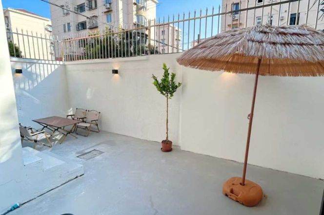 2br, garden, dryer, subway L10 , mall, 80sq+30sq,9.8k