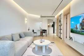 modern big 1 bedroom floor heating nice view modern furniture line 13,14 near Jing an temple
