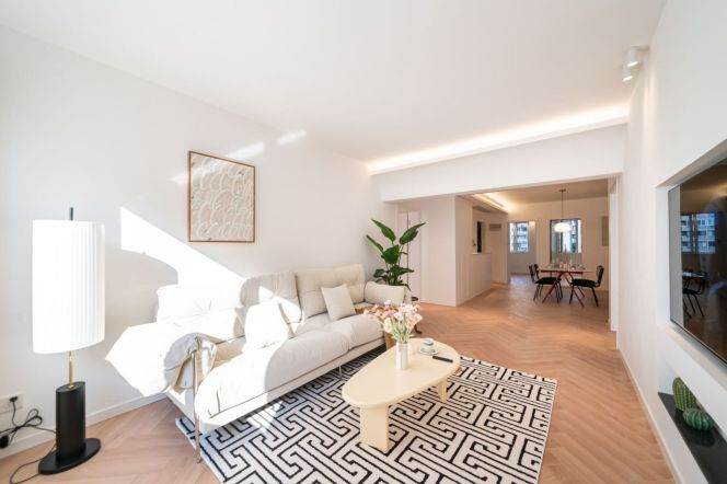 3Br,2bt-@jiangsu station,big living room-heating,balcony,open kitchen