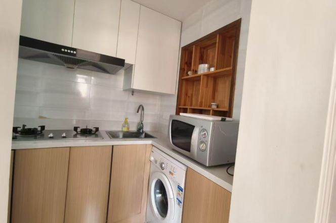 Bright 1br@jiashan rd sta 5.3k