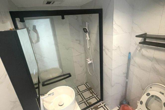 1 br near L7/L9 zhaojiabang rd station