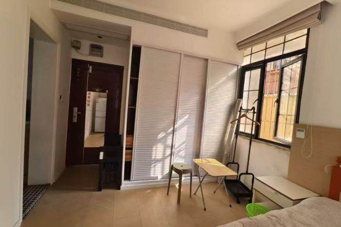 Bright 1br@jiashan rd sta 5.3k
