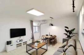 11k Clean 2Br at 10th floor Nr Zhongshan Park line2/3/4