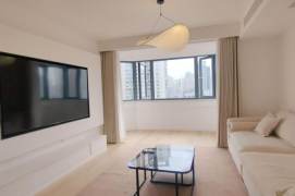 Modern 2br with open view in XuJiaHui Center. easy to L 1/9/11+ L3/4/9 YiShan Rd 