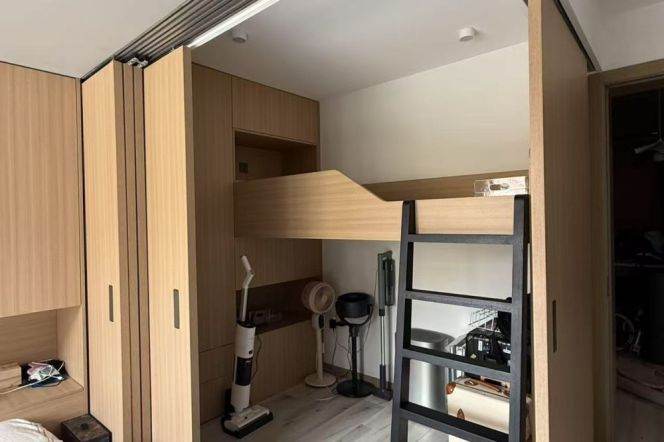 Nice Elevator Apt in Changshu Road