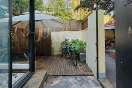 Hengshan Rd Station 2Br/2Bath with Yard Line1