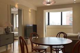 Spacious&Modern&Really Bright 1Bdr 1Bath Apt/Large Closet/Jing'an Temple+Big Balcony