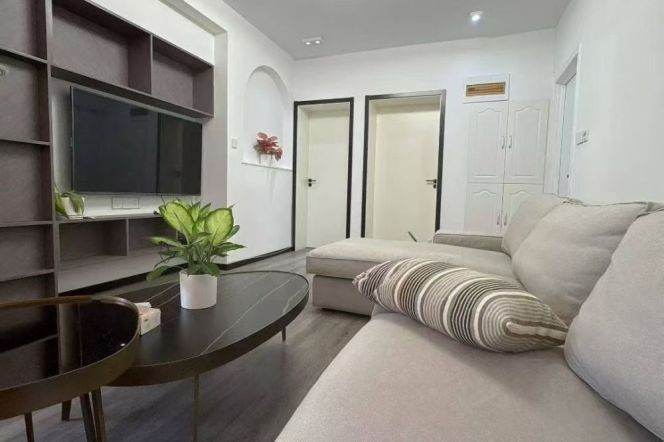 Elevator 3br with Floor heating @Jing'an Temple,Changshu Road St.