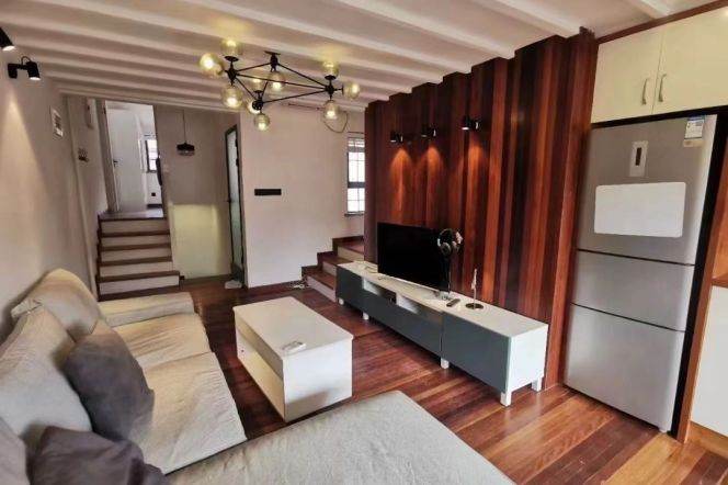 Cozy 2brs&2baths near Jing'an Temple/South Shaanxi Road