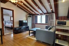 Bright 1br with terrace near Jing'an Temple