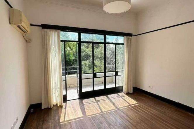 2 brs with terrace, 100 sqm wuyuan/yongfu rd, 26.5K @ Changshu metro L1&7