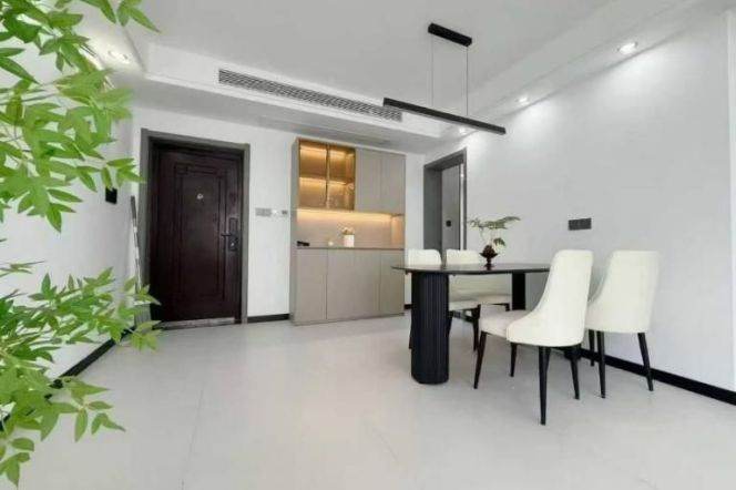 2 br 110 sqm modern Apt&floor heating/by Su Zhou Creek 12.7K