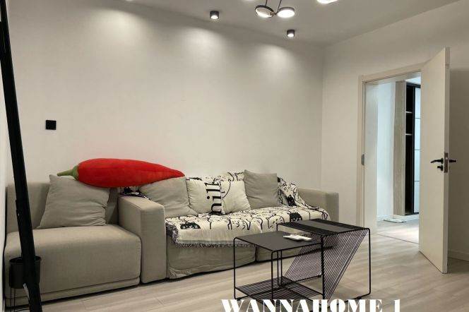Spacious&Modern Elevator 2Bdrs 2Baths Apt+L2/3/4 Zhong Shan Park+Large Closets