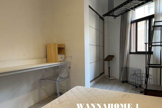Spacious&Modern Elevator 2Bdrs 2Baths Apt+L2/3/4 Zhong Shan Park+Large Closets