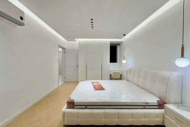 Langao rd cozy 2BR 1LR@L7,double south/Nice deco&location