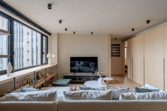 xintiandi/huaihai rd 2br120sqm