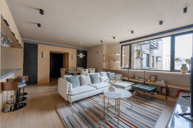 xintiandi/huaihai rd 2br120sqm