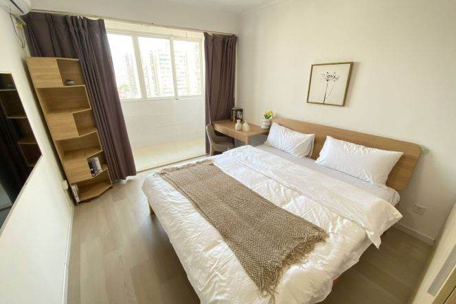 Elevator 2Brs/1Lr/1Bt apt nr Jiashan rd,M9/12