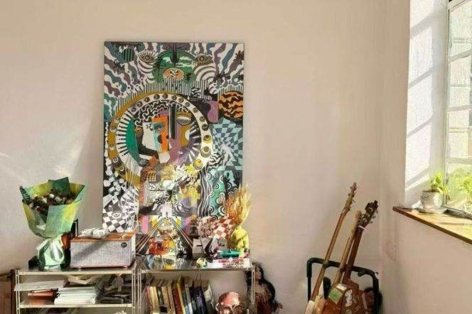 Bright 1br with huge livingroom near Wukang Mansion