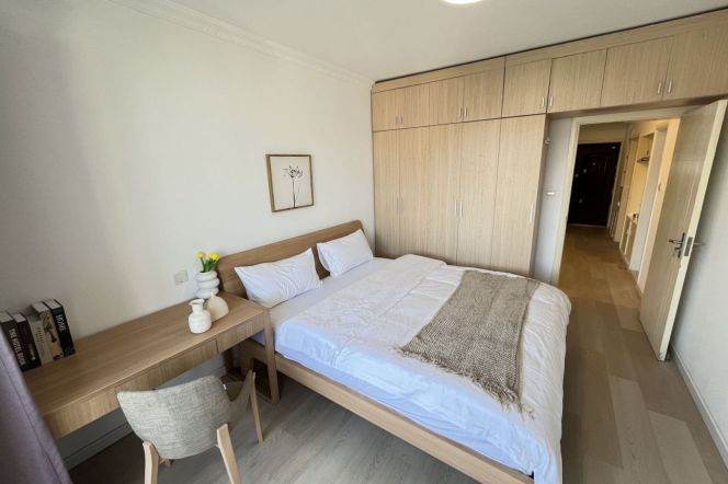 Elevator 2Brs/1Lr/1Bt apt nr Jiashan rd,M9/12