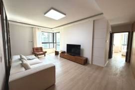 3 brs, 2 baths with balcony, 160 sqm @ Zhongtan metro L3&4